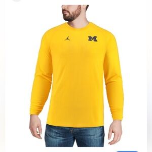 Michigan Jordan sideline player dri fit long sleeve Tshirt XL - Maize NWOT